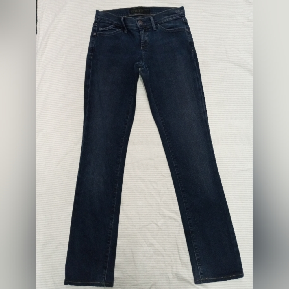 Goldsign straight leg jeans midrise size 26